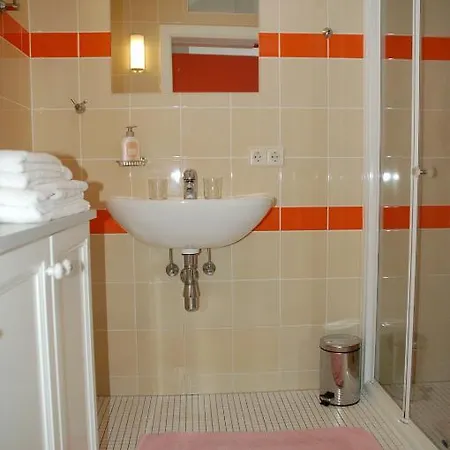 Mitsche Apartament *